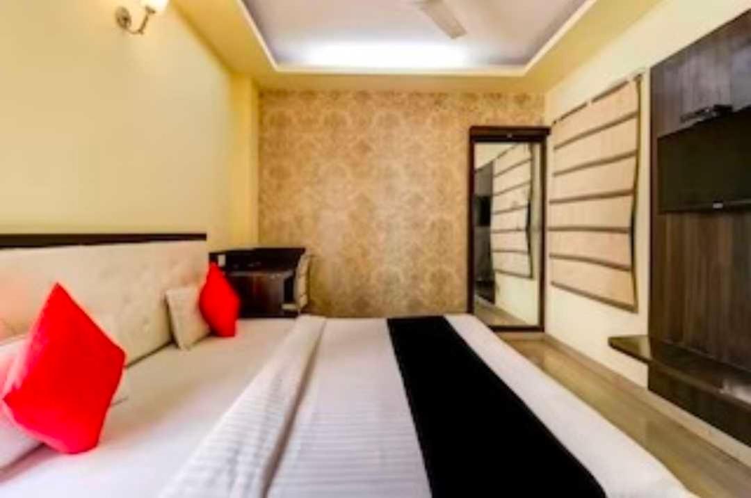 Collection O Hotel Kashi Inn Benares Buitenkant foto