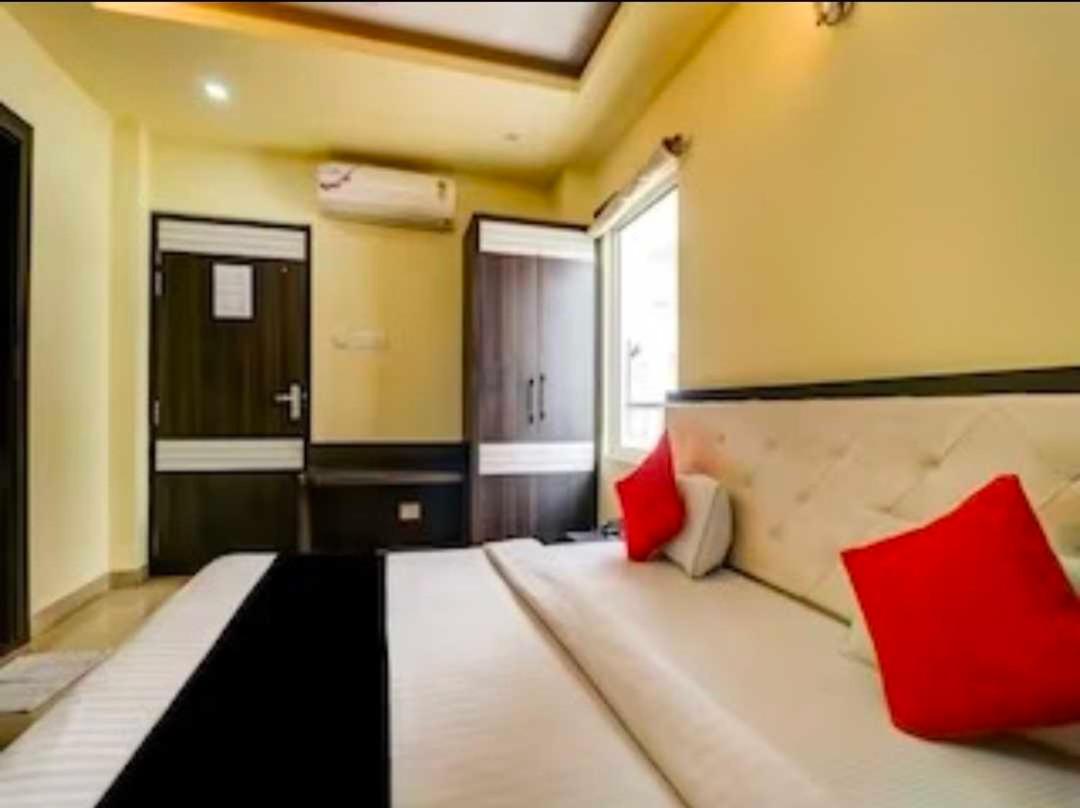 Collection O Hotel Kashi Inn Benares Buitenkant foto