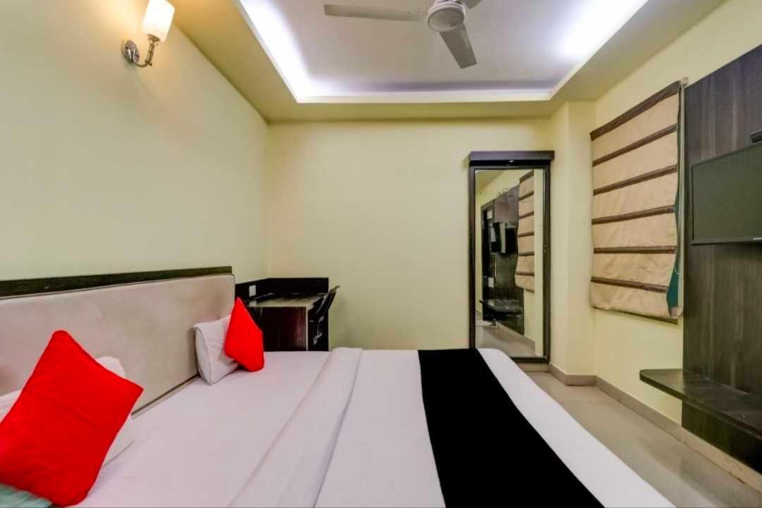 Collection O Hotel Kashi Inn Benares Buitenkant foto