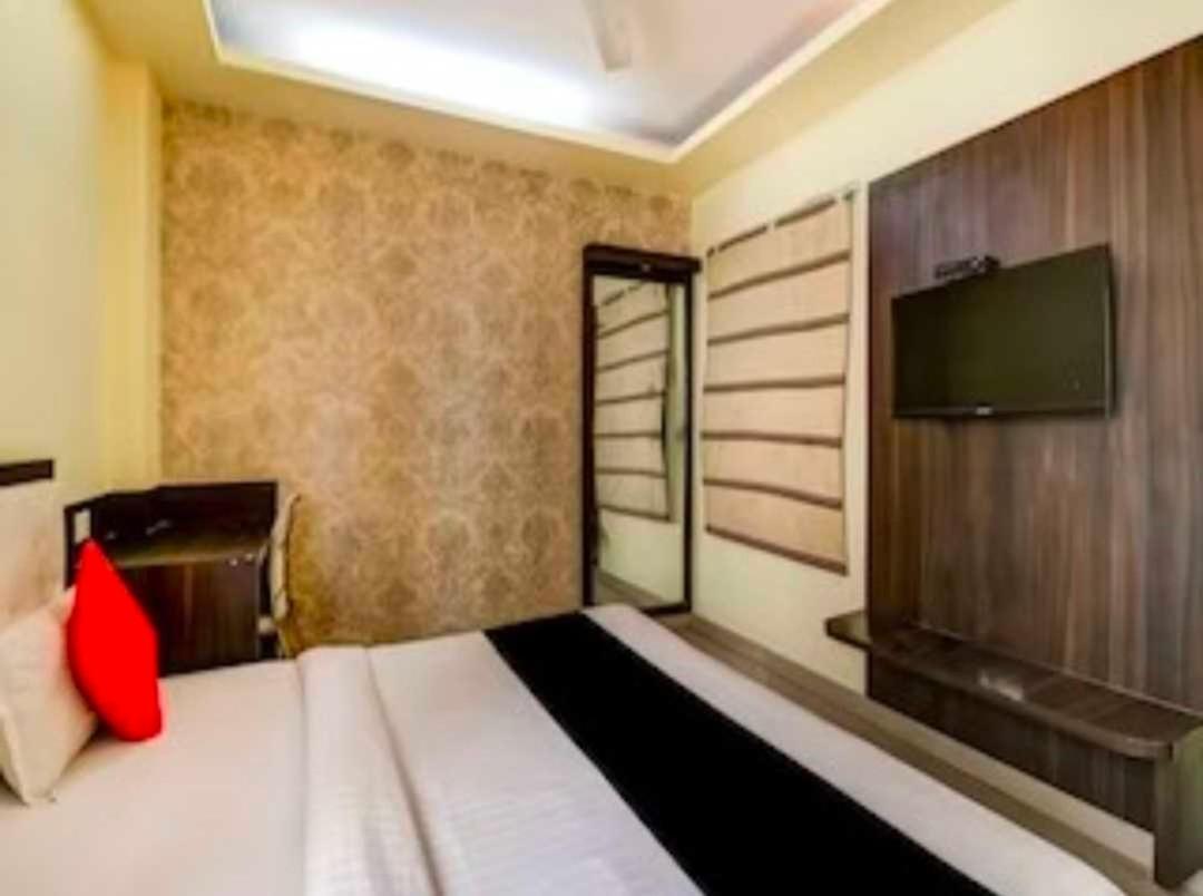 Collection O Hotel Kashi Inn Benares Buitenkant foto