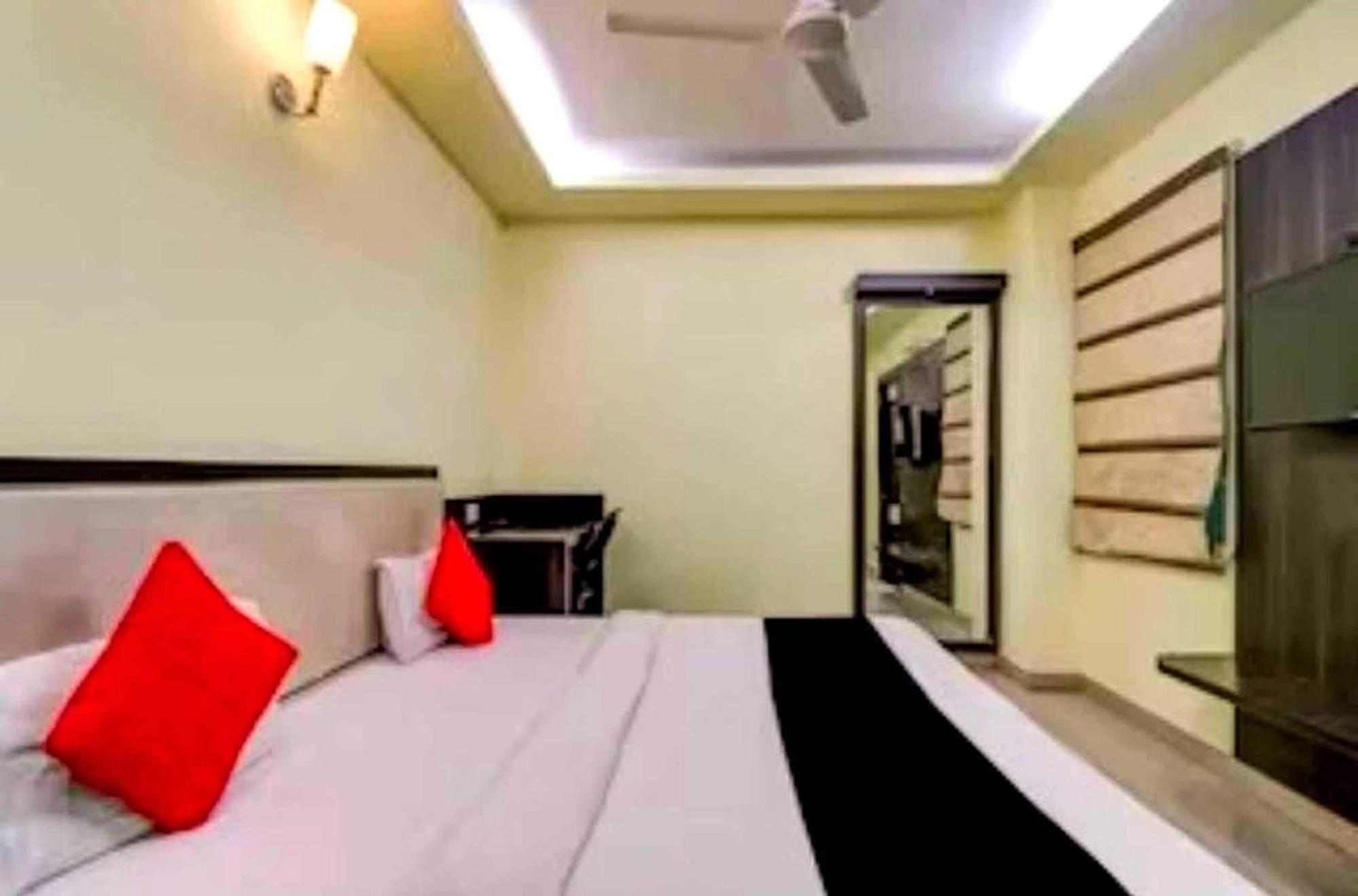 Collection O Hotel Kashi Inn Benares Buitenkant foto